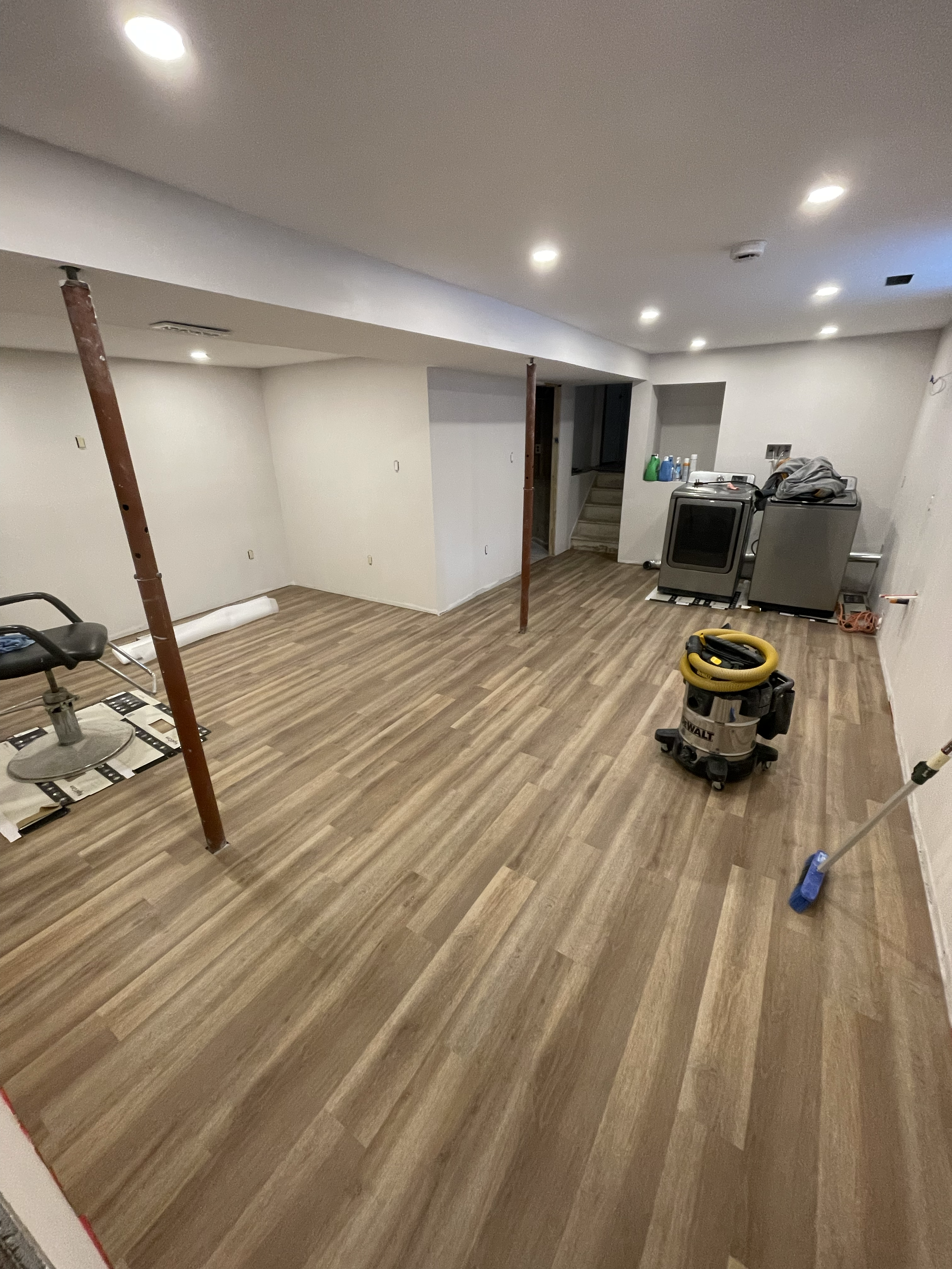 basement vinyl flooring installation